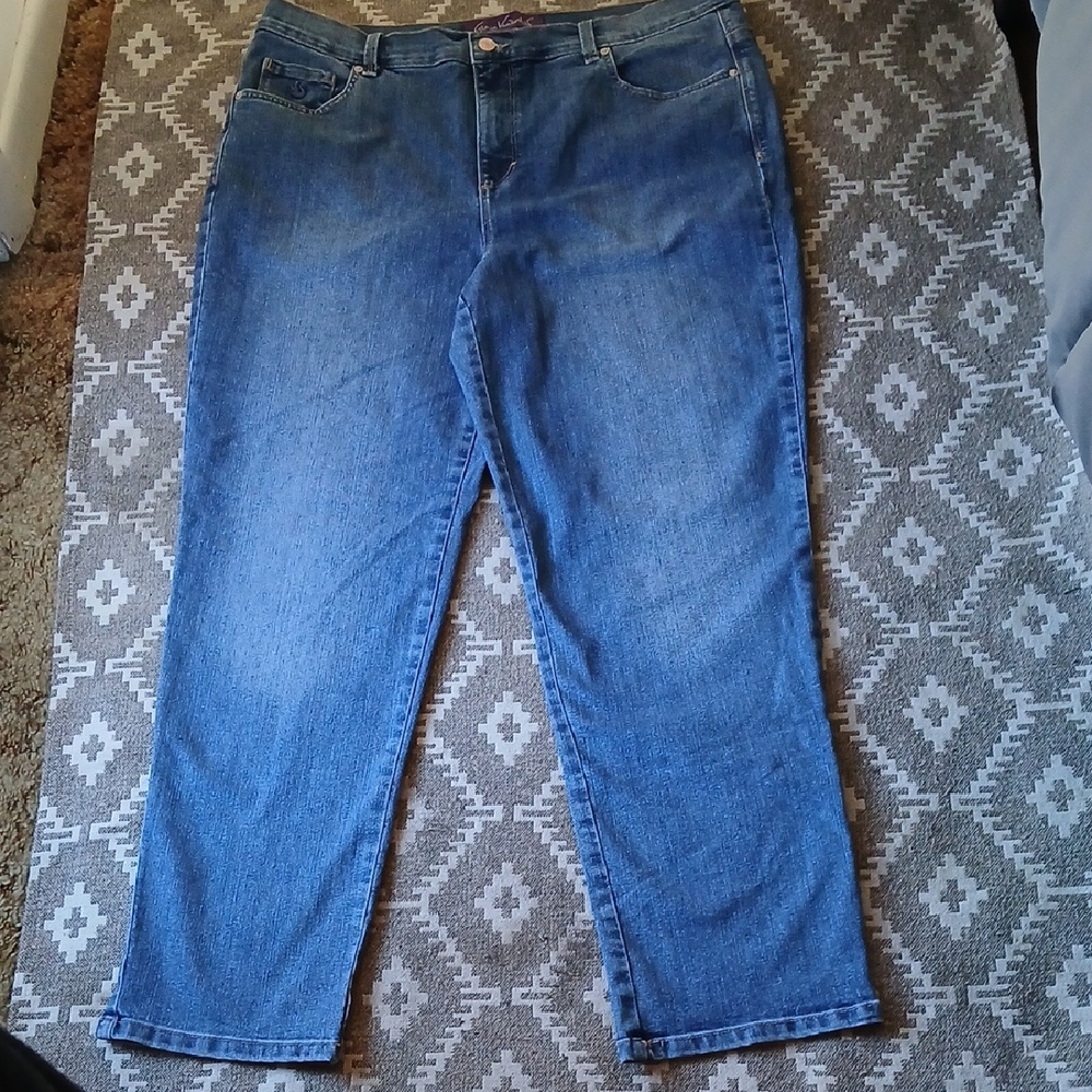 Gloria Vanderbilt Straight Leg Blue Jeans